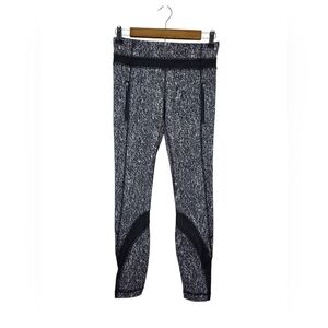 Lululemon Inspire Tight II Black Jaquard 7/8 Mesh Running Reflective Legging Sz4